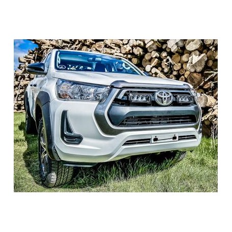 LAZER LAMPS Kühlergrill-Kit TOYOTA Hilux Revo /Invincible (2021+) Triple-R 750 WIDE G2