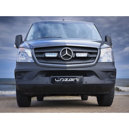 LAZER LAMPS Kühlergrill-Kit MERCEDES SPRINTER (2013-2017) Triple-R 750 Standard Gen2